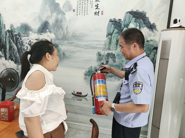 东升大队讲师团“进农村”、“进企业”开展防灾减灾消防培训活动