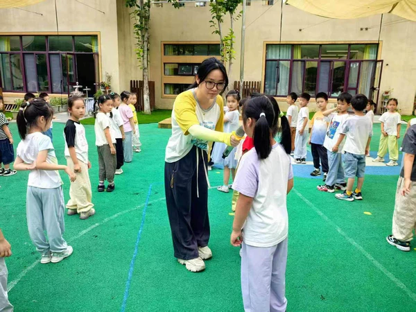安全相伴 暑期无忧 ——杭州市丁兰幼儿园暑期安全活动