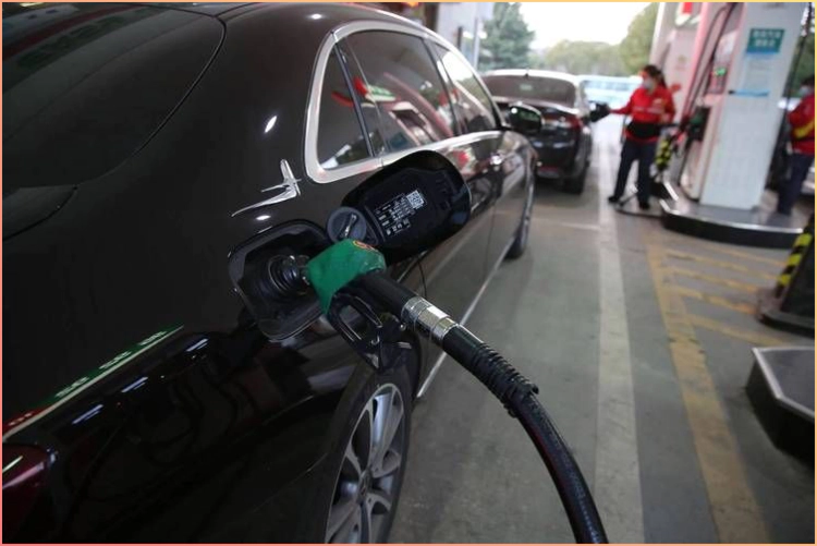 工信部突然鼓励燃油车!释放3大信号,你的车选对了吗