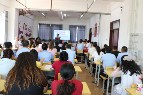 喀什市交通运输局以赛促学 提升从业人员国家通用语言文字水平