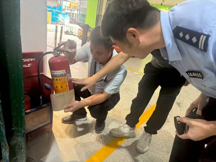 中山东凤:消防宣传服务指导在行动