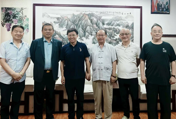 母系部落文明与中医文化发展研讨会在沪举行