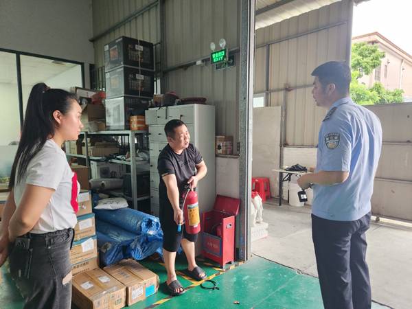 中山东凤:工业园区消防安全知识培训在行动