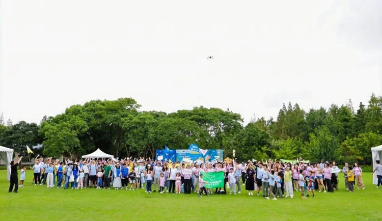 共赴零废之约! ——2025 世界清洁日上海主场活动暨城市业余联赛 低碳启幕