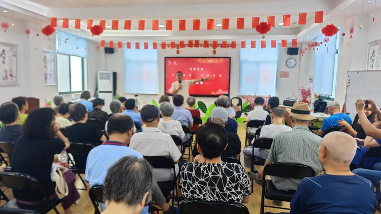 “老年人睡眠障碍康复公益行”走进上海黄浦小东门街道