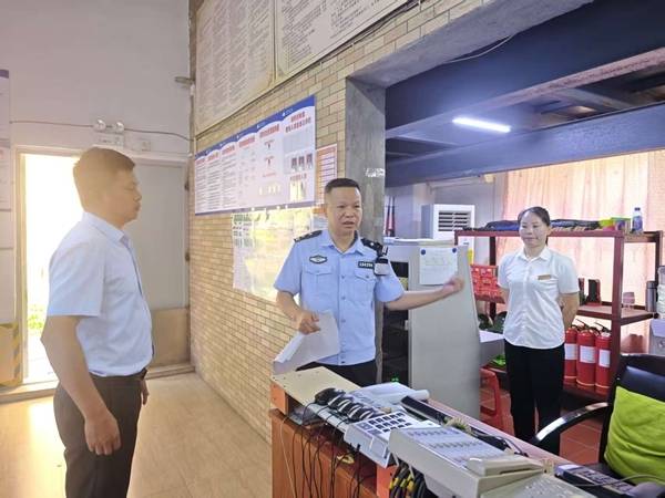 东升大队持续深入辖区开展住宅小区消防监督检查