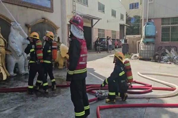 东升大队深入游艺模型有限公司开展实战演练