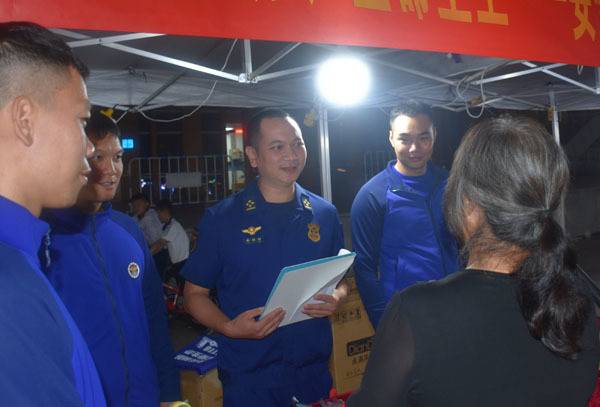 中山东凤：消防宣传“接地气”，东凤市民现场学灭火“干货满满”