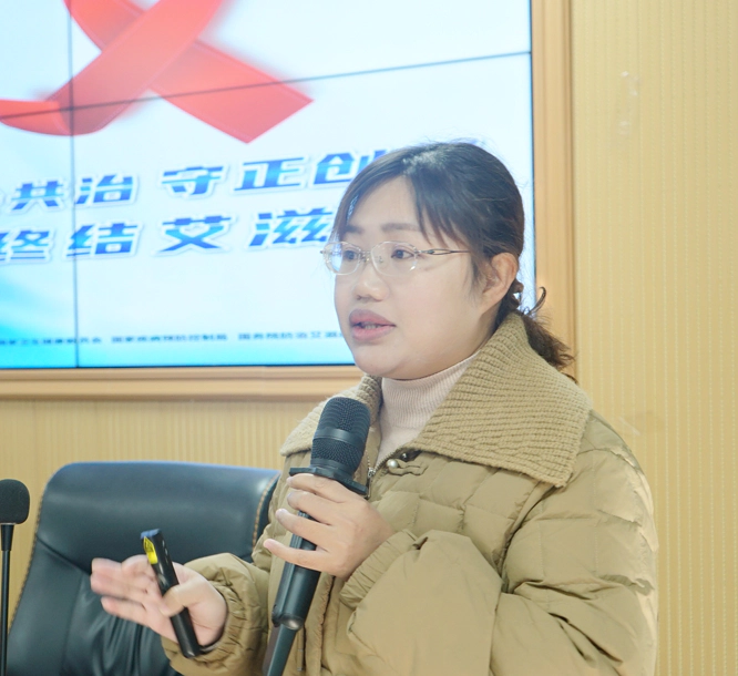 景德镇市妇幼保健院开展“世界艾滋病日”健康科普进校园活动