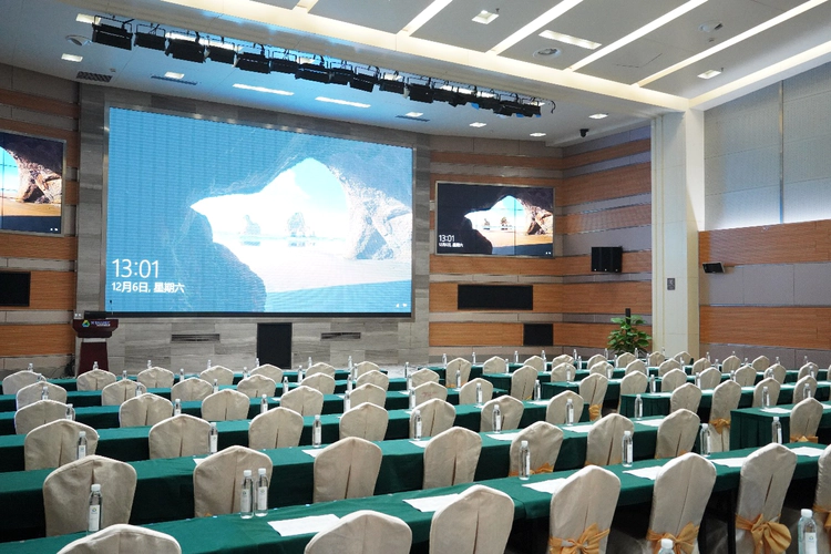 西湖国际产业投融资论坛圆满落幕  聚焦“青年创业+她力量”,资智共融点燃创新引擎