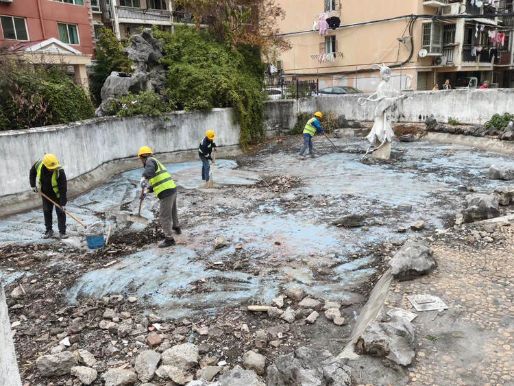 景德镇市城管局、汪王庙社区联合开展“党建赋能解民忧 文明创建添亮色”主题党日活动