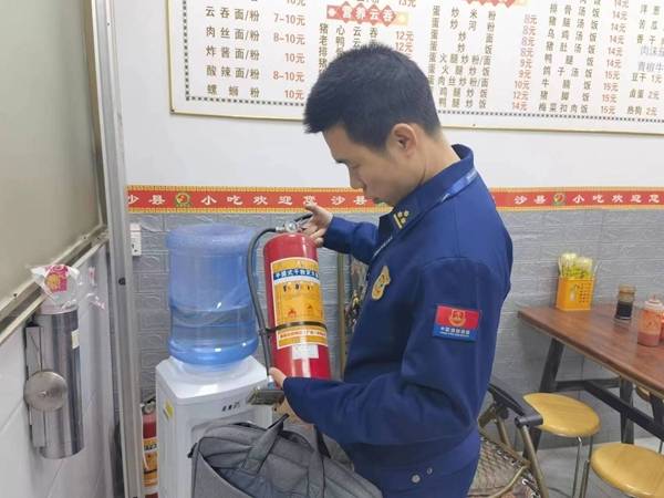 ​东升大队“三管齐下”扩大冬季消防宣传教育工作