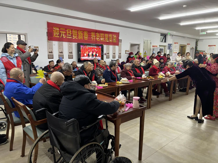 昌河街道:梦园社区辞旧迎新庆元旦 银龄欢聚喜开颜
