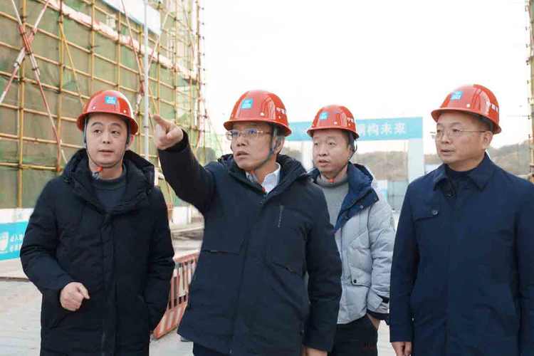 景德镇高新区主要领导带队开展节前安全生产巡查