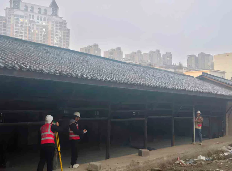 中铁四局:蒙族哥与满族弟