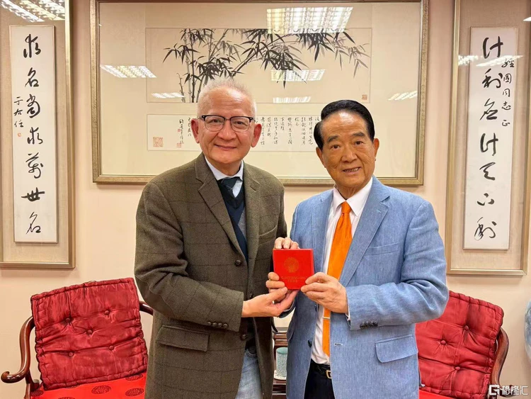 共工新闻社顾问钮则坚拜会亲民党主席宋楚瑜