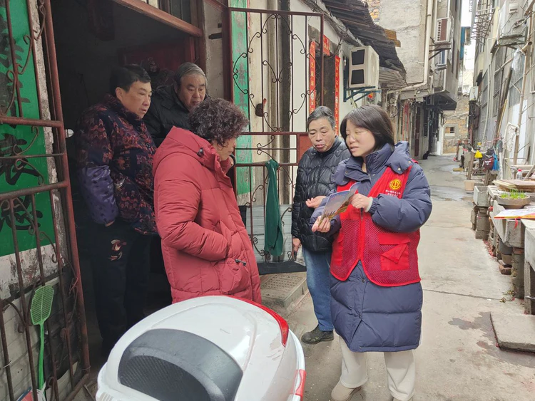 ​【禁烧秸秆 共享蓝天】太白园街道浙江路社区开展秸秆禁烧宣传活动