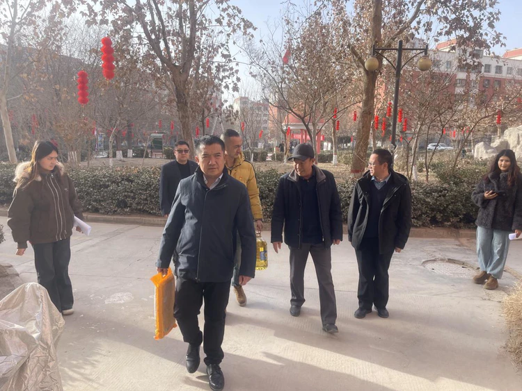 情系社区暖新春I 喀什山西商会开展“迎新春送温暖”慰问活动