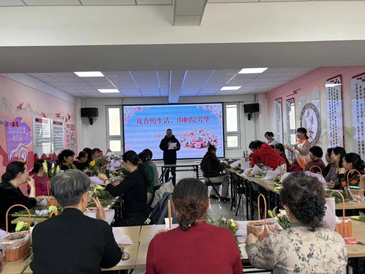 一束花的仪式感:  看27团如何用“微服务”点亮妇女的幸福生活