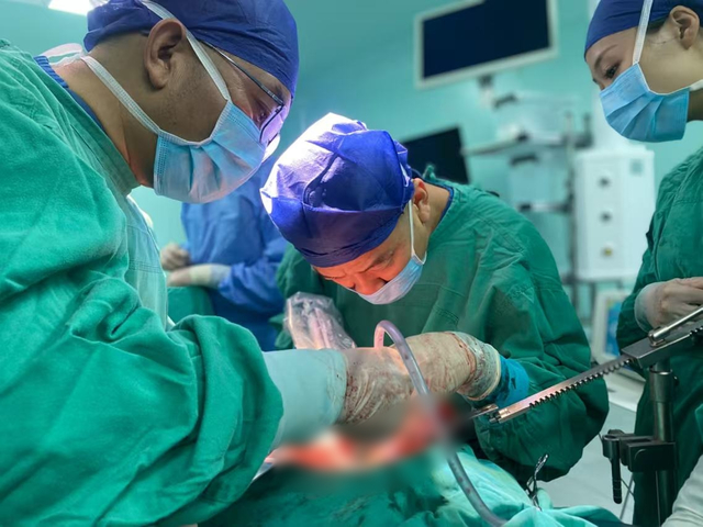 老人确诊胰腺癌,这家医院精准手术狙击“癌中之王”