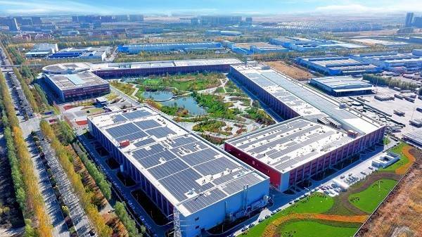 阳光新能源中国一汽科技创新基地光伏电站并网,电车协同共赴零碳赛道