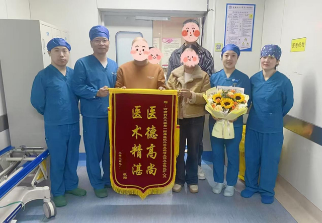 男子遭遇车祸伤势严重 这家医院上演现实版“生死营救”