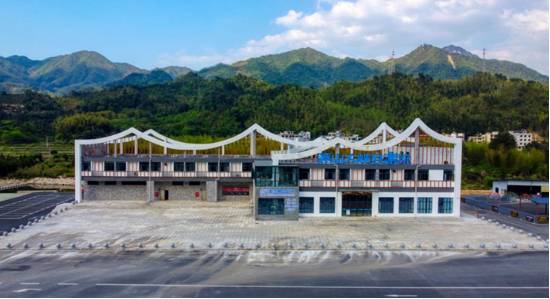 2025年首届中国莽山大峡谷漂流速降赛火热报名中