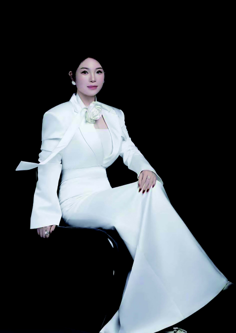 <span><b>1</b> / 5</span>李雪琼:为天地立心 为生民立命