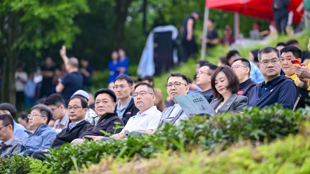 世遗文化“穿”上时尚外衣:华祥苑携手七匹狼打造“茶韵+服饰”现象级走秀