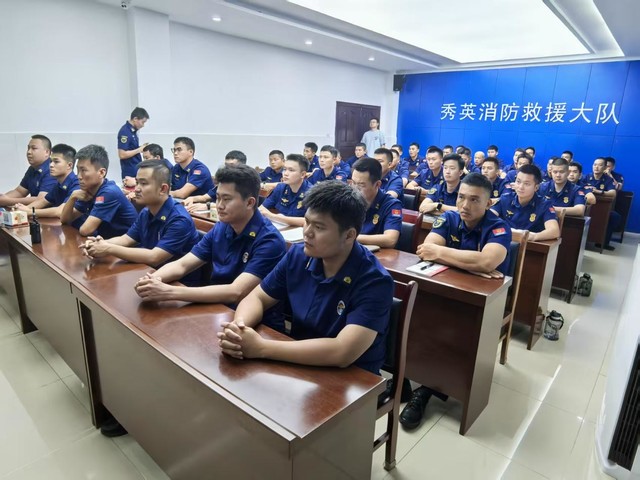 “呵护心灵・点亮未来” 海南省安宁医院心理健康服务走进西海岸消防救援中队