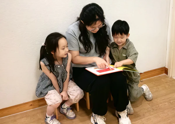 党辉映童心 赤心颂党情——杭州市钱江第二幼儿园开展建党节活动