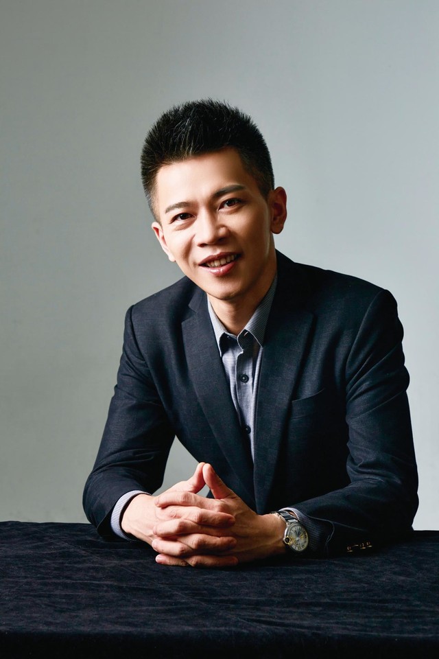 瑬星链(贵州)数字文化产业发展有限公司董事长谢义鸿