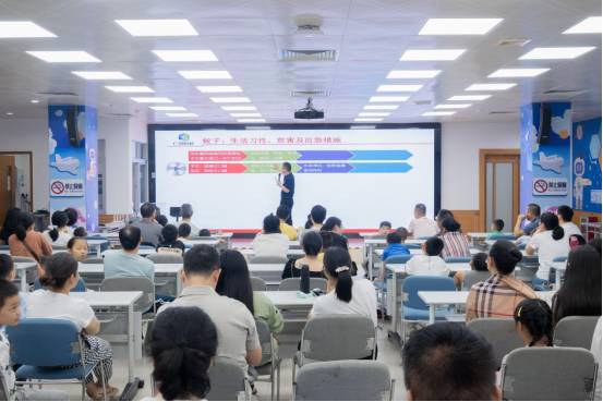 快乐“暑”不尽 科普“乐”一夏丨 广州青少年科技馆科学课引领青少年多维探索科学奥秘
