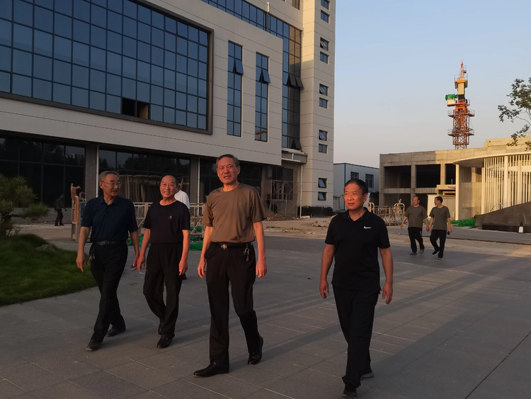沂南县革命老区建设促进会  调研山东利华食品集团工作助推企业高质量发展