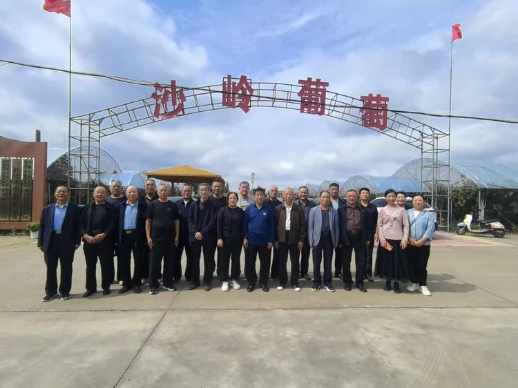 沂蒙文化研究院阳都分院赴沙岭家庭农场调研采风  以文化力量助力乡村振兴
