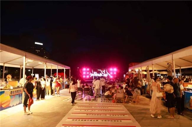 双节同庆!平潭龙王头海洋公园“国庆×中秋创意集市”火热启幕,点燃金秋狂欢热潮