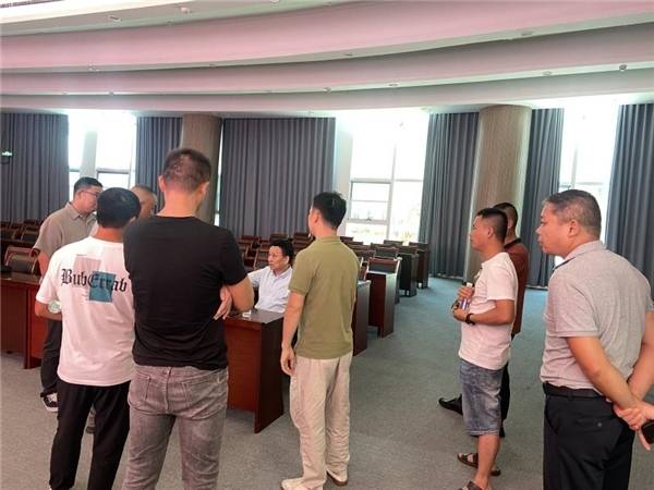 赣州高新区“智尧释法调解坊”：镜头前化纠纷，速解农民工“薪”愁