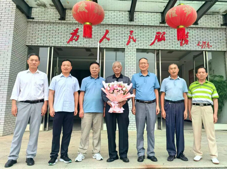 webwxgetmsgimg (1).jpg