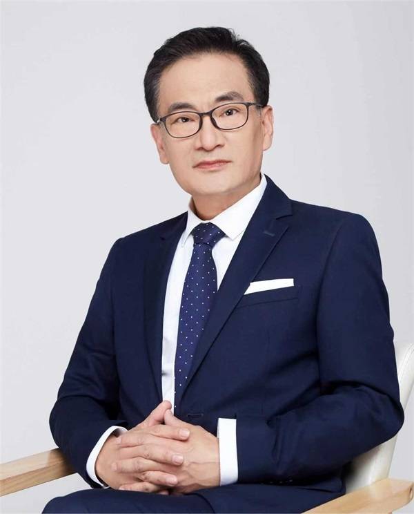 全新视角聚焦当代功勋艺术大家——李承孝特别报道