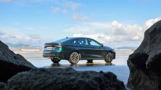 冬天不将就，出行不凑合！艾瑞泽8全能暖冬搭子已上线