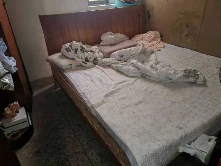 古镇一灯饰销售部存在消防隐患,请尽快整改