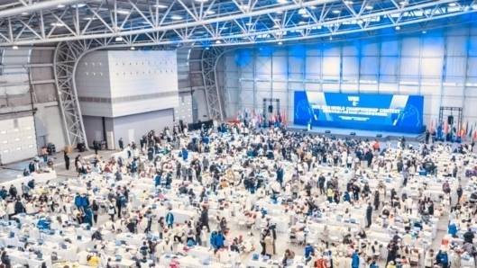 WER 2025世锦赛暨能力风暴教育机器人高峰论坛在沪举行