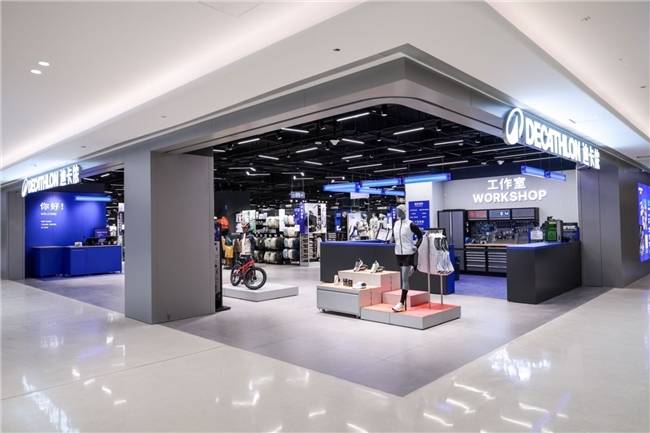 迪卡侬广州科学大道店焕新升级盛大开业