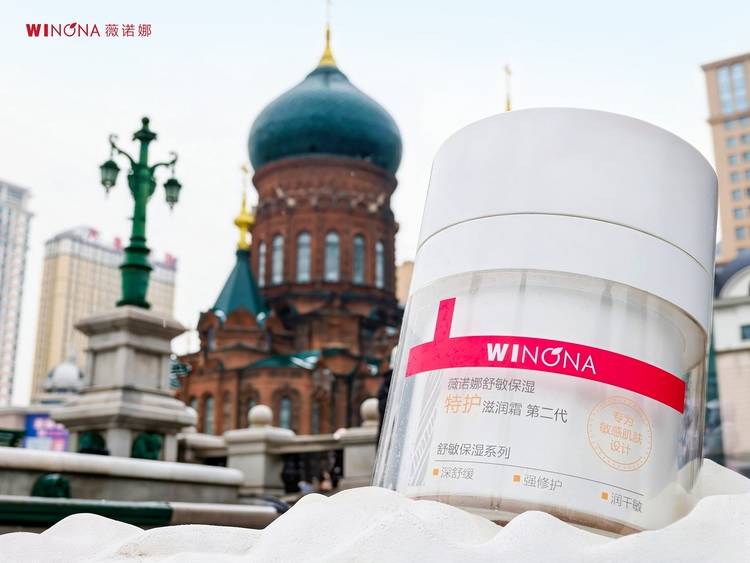 捕捉冬季干敏肌护肤痛点，第二代薇诺娜特护滋润霜开启干敏修护新纪元