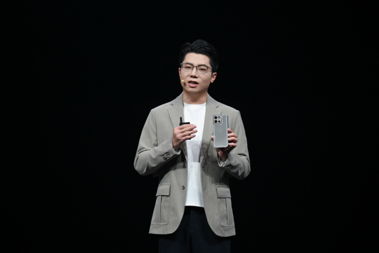 一加全新 Turbo 6 系列正式发布，首销优惠价1699元起