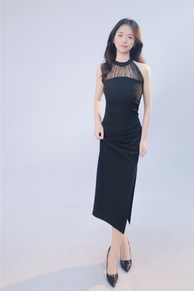 模特小偈；敢于挑战突破自己，走出自己的独特风格