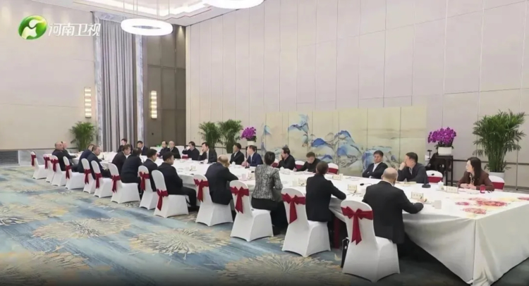 与河南省委书记、省长餐叙交流后，杨明超：我深受鼓舞，干劲十足！