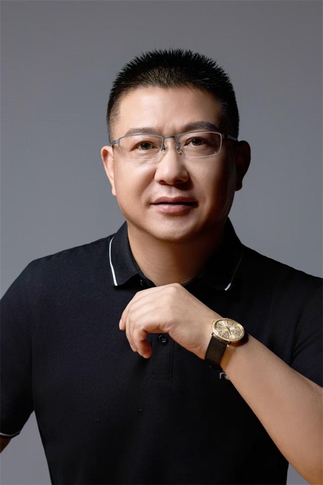 全国两会特别报——王锁平：以笔墨绘山河 用丹青颂时代