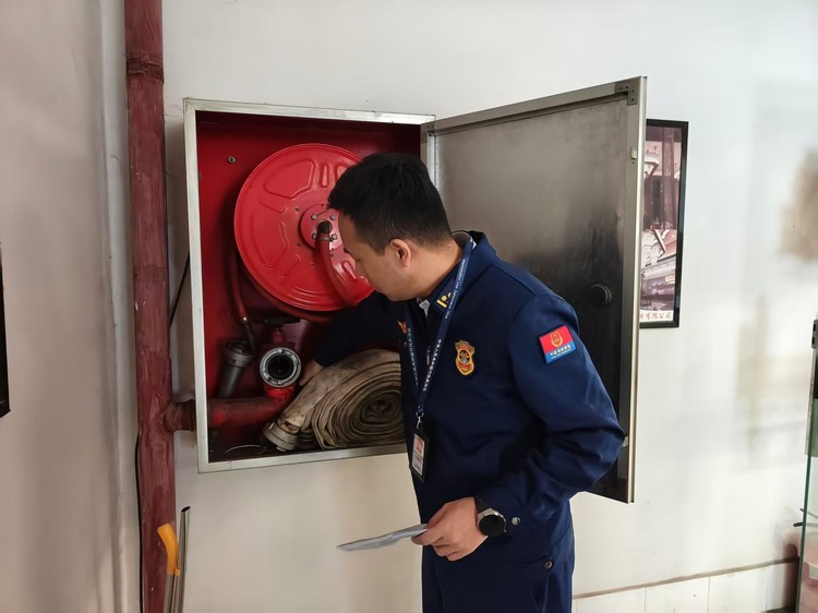 消防产品打假进行时 中山消防八大队筑牢 消防安全质量防线