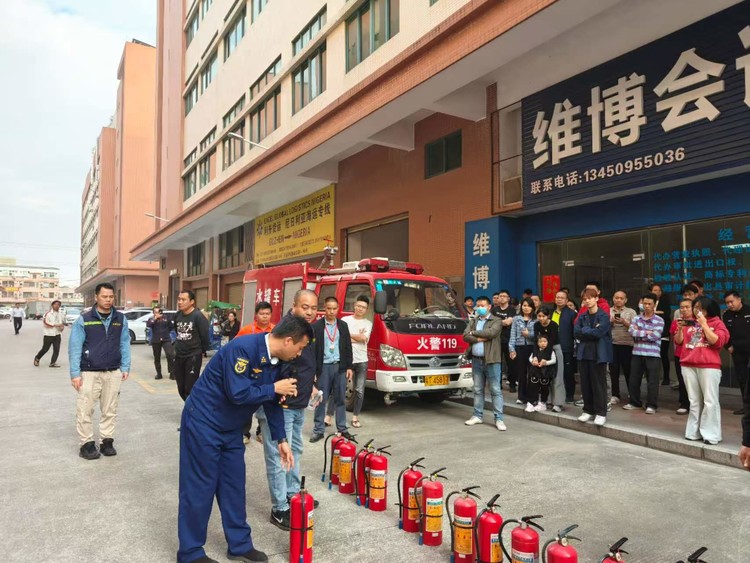 培育消防明白人严把消防产品质量关